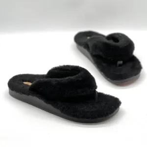 OLUKAI Kipe'a Heu Shearling Flip Flop Sandal Slipper Mens Black Flat Thong