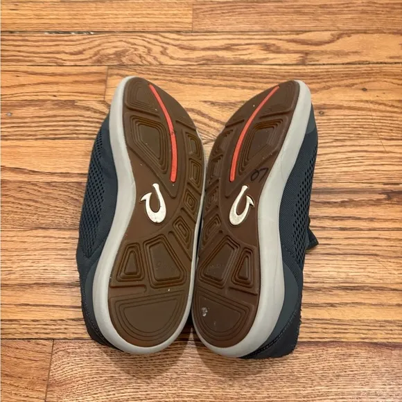 Olukai Moku PaeMens Boat Shoes Size 11 Gray orange Casual travel work Shoes