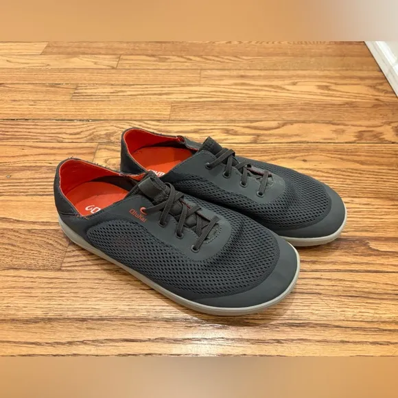 Olukai Moku PaeMens Boat Shoes Size 11 Gray orange Casual travel work Shoes