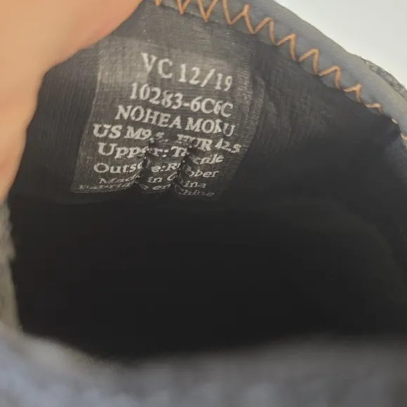 Olukai Nohea Moku Men’s No Tie Boat Shoes 9.5