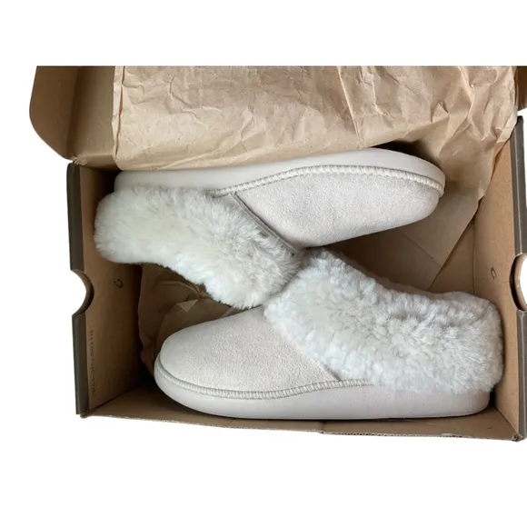 OluKai Women's Ku'i Shearling Slippers NEW