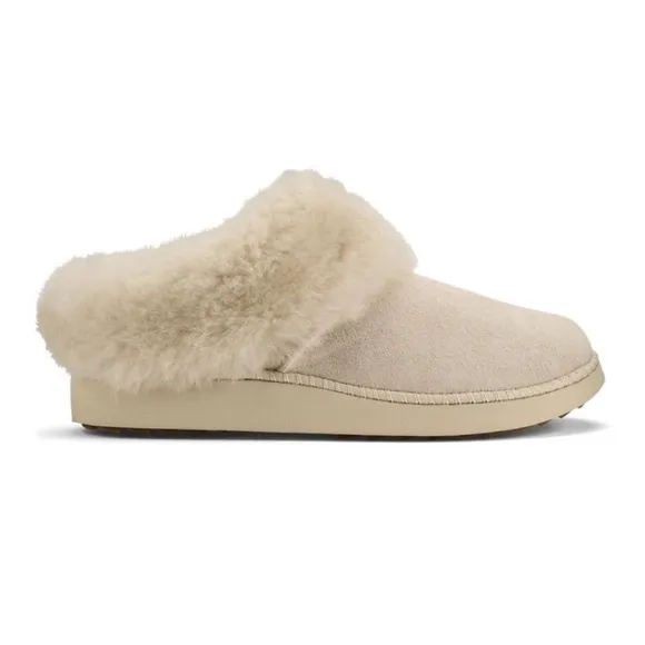 OluKai Women's Ku'i Shearling Slippers NEW