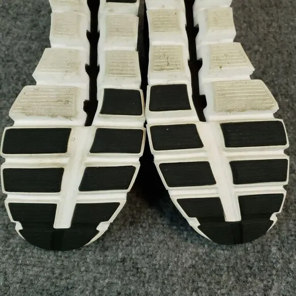 On‎ Cloud 5 Shoes Mens Size 10.5 Black Running Sneakers Casual Lightweight