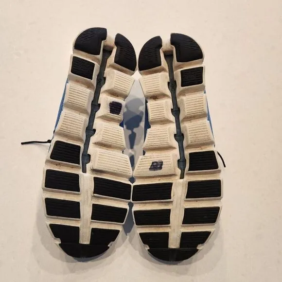 on mens running shoes. Size 11