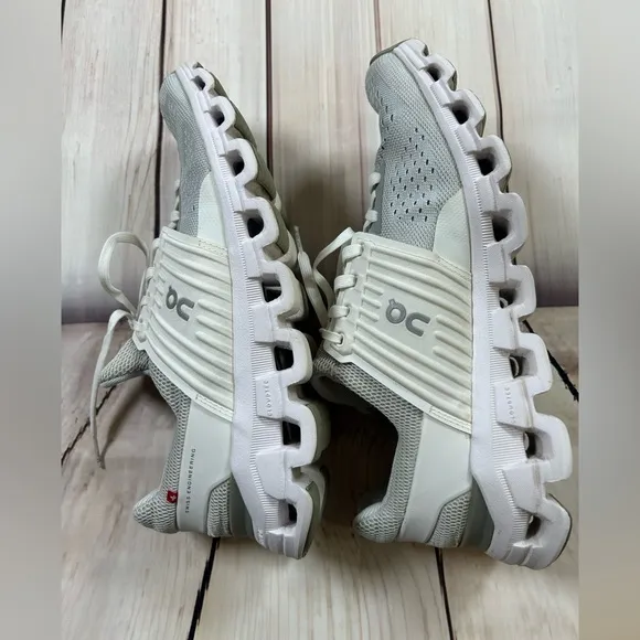 On Running Gray and White Athletic Shoes with Cushioned Sole. Women’s Size 9.