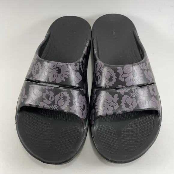 Oofos Ooahh Slide Sandals Womens Size 9 Black Comfort Recovery Shoes Floral