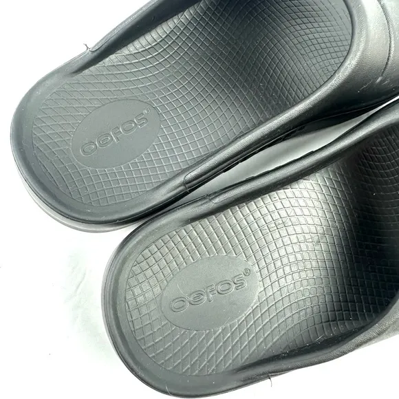 OOFOS Oolala Sandals Womens 8 Slides Comfort Recovery Shoes Slip On Mens 6