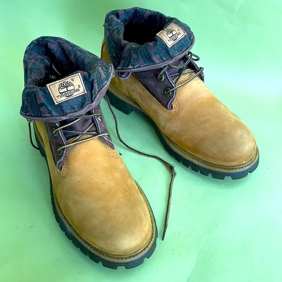 Orange/brown Timberland canvas/leather combat boots