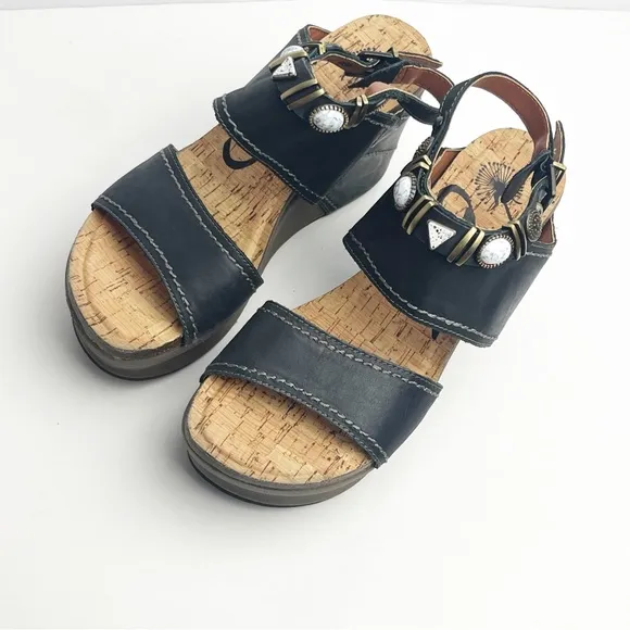 OTBT Layover Leather Upper Adjustable Beaded Ankle Straps Platform Wedge Sandals