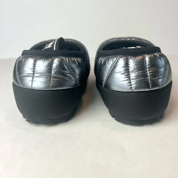 P448 Lady Slip-On Sneaker Slippers Silver Sz EU 36, US 6-6.5