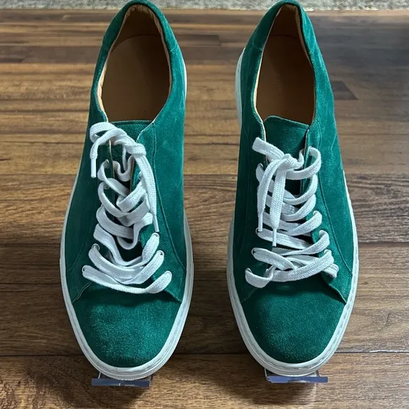 Paul Frederick~Men’s Size 10 Suede Green Low-Top Lace Up Sneaker Shoes