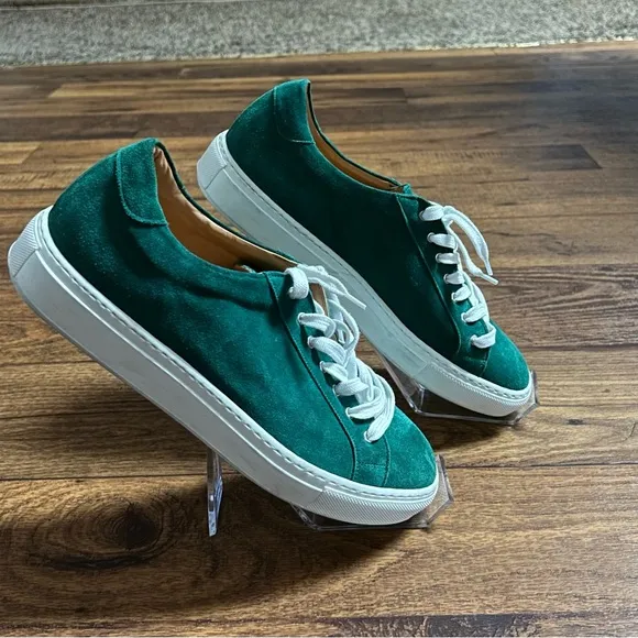 Paul Frederick~Men’s Size 10 Suede Green Low-Top Lace Up Sneaker Shoes