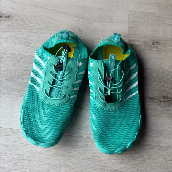 Peak Footwear EcoStep Wide Foot Healthy nonslip barefootshoes9/9.5 Turquoise Nwt