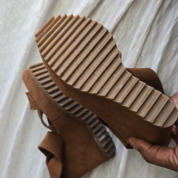 Pedro Garcia Brown Suede Strappy Wedges Boho Bohemian Western Summer Shoes