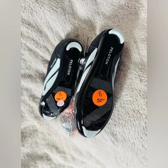 Peloton Cycling Shoes Peloton Bike / Bike  with Delta-Compatible Bike Cleats 38