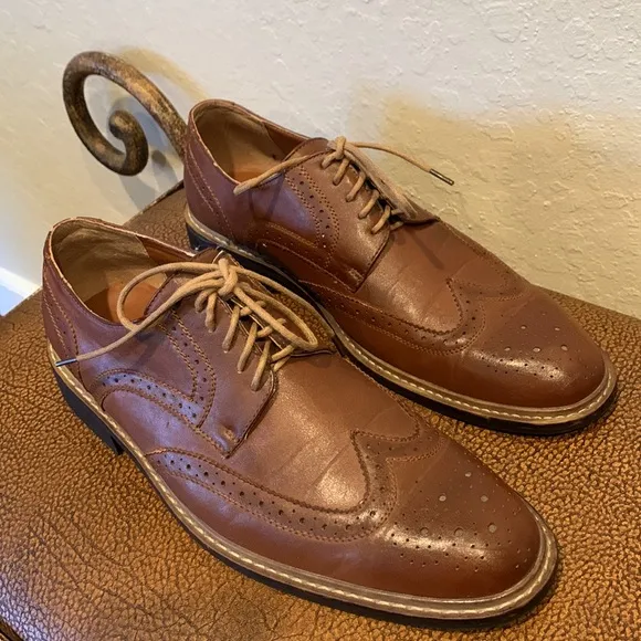 Perry Ellis Men’s Classic Oxford Wingtips Dress Casual Brown Shoes! Size 10!