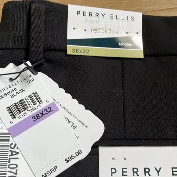 Perry Ellis Men’s Modern Fit Flex Stretch Black Suit Dress Pants - NWT