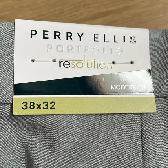 Perry Ellis Men’s Modern Fit Flex Stretch Grey Suit Dress Pants 38Wx32L - NWT