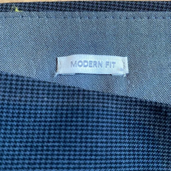 Perry Ellis Men's Modern-Fit Grey Mini Check Suit Dress Pants 36Wx32L