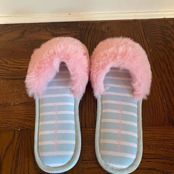 Peter Alexander Fluffy Slide On Slippers US 9/10