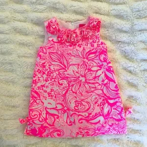 Pink Lilly Pulitzer classic shift dress