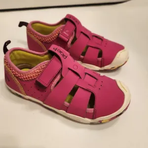 Plae Sam 2.0 Electric Fuchsia Pink Girls Breathable Washable Kids Shoes Sz 3