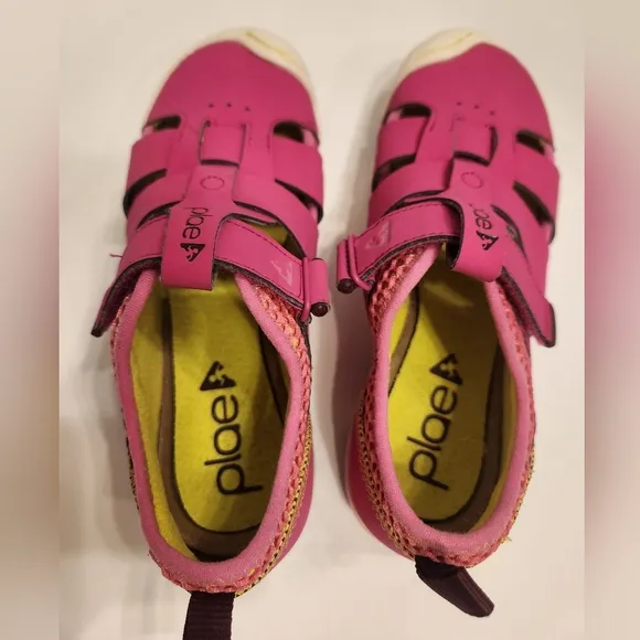 Plae Sam 2.0 Electric Fuchsia Pink Girls Breathable Washable Kids Shoes Sz 3