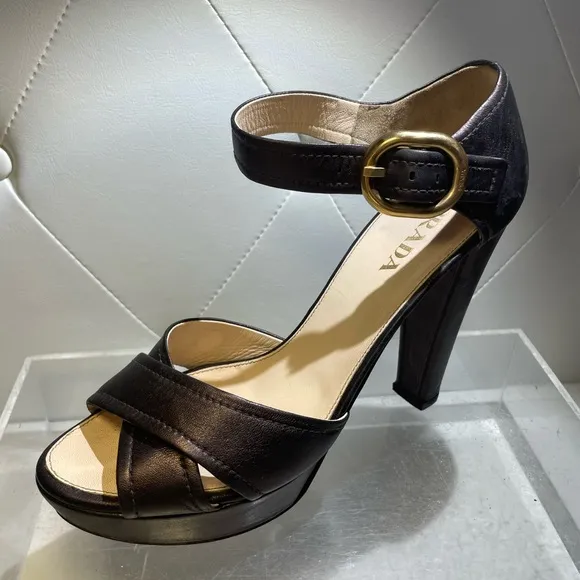 PRADA /shoes/ PRADA metalic platform sandals heels sz 39.5 made in italy