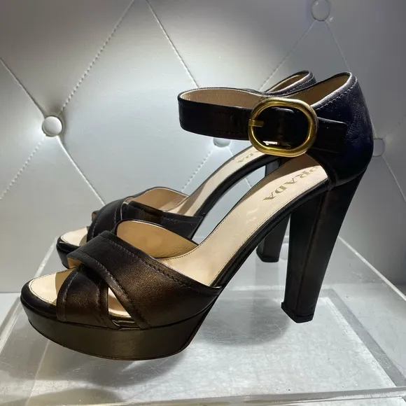 PRADA /shoes/ PRADA metalic platform sandals heels sz 39.5 made in italy