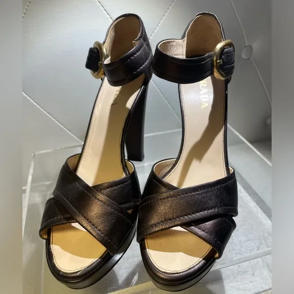 PRADA /shoes/ PRADA metalic platform sandals heels sz 39.5 made in italy