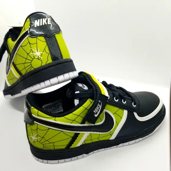PRICE DROP! Nike Vandal Low ‘Glow In The Dark Spiderweb’ 6.5Y/8W Halloween Rare