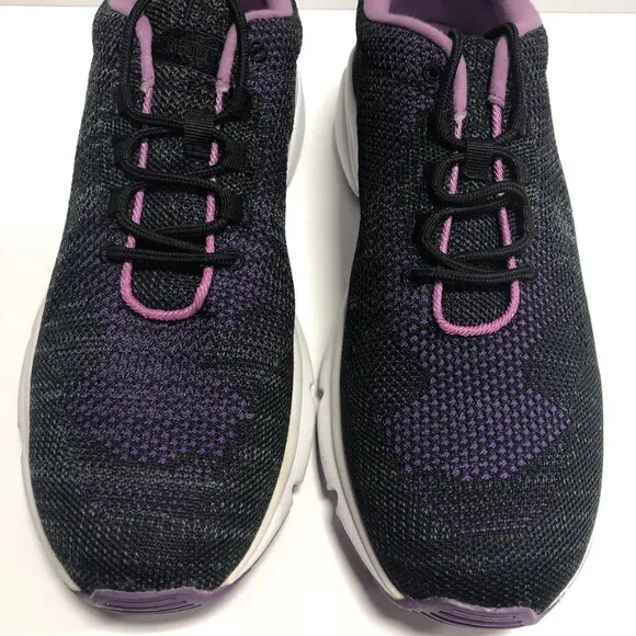 Propet Women’s Stability Fly Walking Shoes, Size 13M