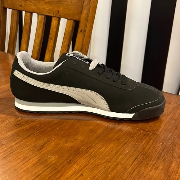 Puma Roma SL NBK 2 shoes sneakers black grey Men’s Size 11.5 new