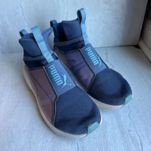 Puma sneakers Blue Purple iridescent pull on Shoes Girls 5 EU 37