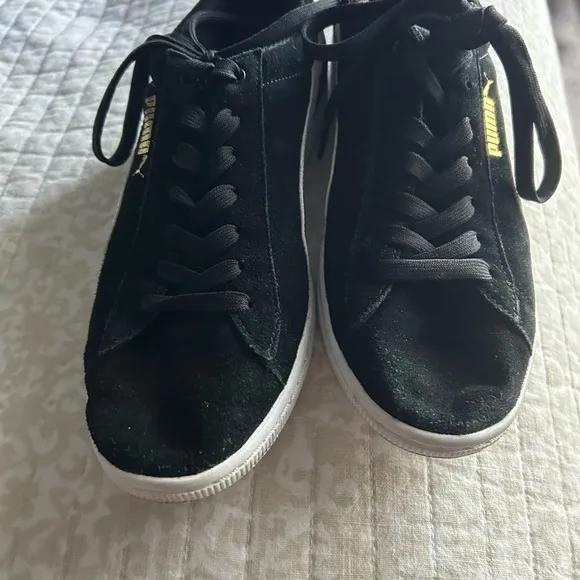 Puma Suede Classic Black and White Men's Shoes