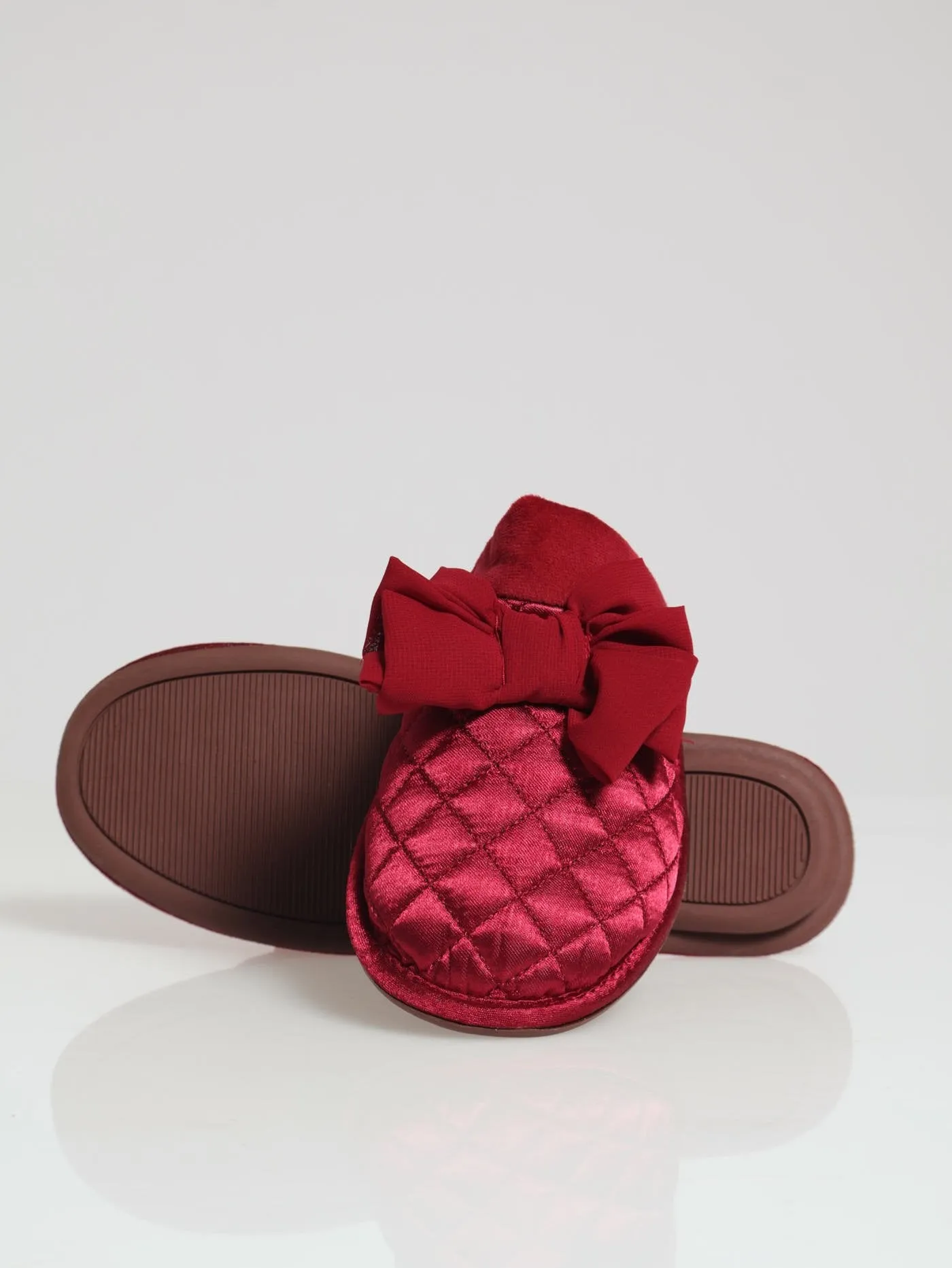 Quilted Closed Toe Slipper With Big Bow & Fur Topline - Wine