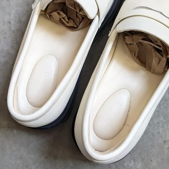 Quince Italian Leather Lug Sole Loafer Cream White/Black Shoes, size 8/39