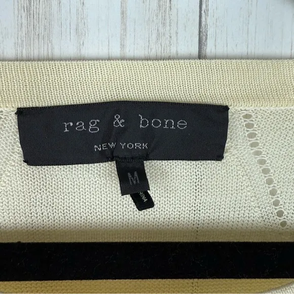 Rag and Bone classic white and black sweater Medium.