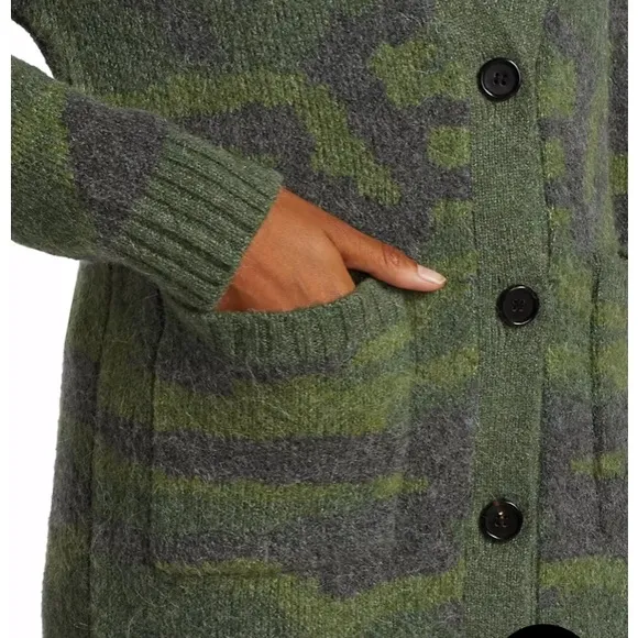 RAILS RUNI CAMOUFLAGE WOOL BLEND CARDIGAN IN GREEN CAMO  Size XS