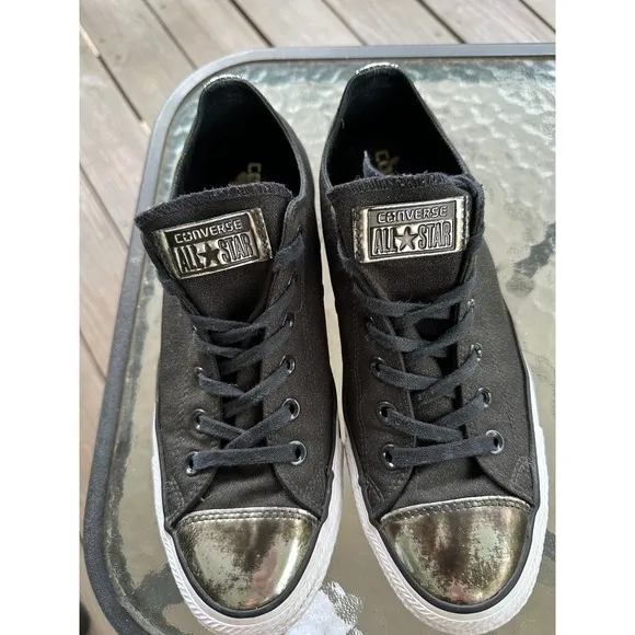 Rare Converse All Star Metallic Toe Cap Sneakers Black Casual Shoes Woman's 9.5