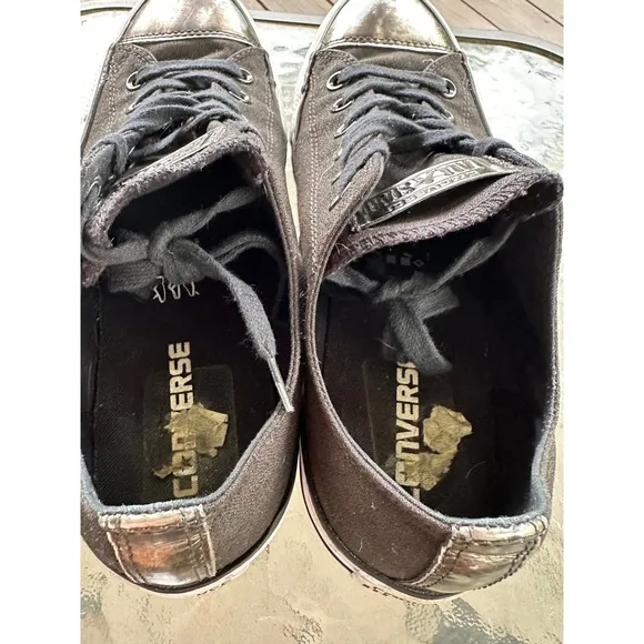 Rare Converse All Star Metallic Toe Cap Sneakers Black Casual Shoes Woman's 9.5