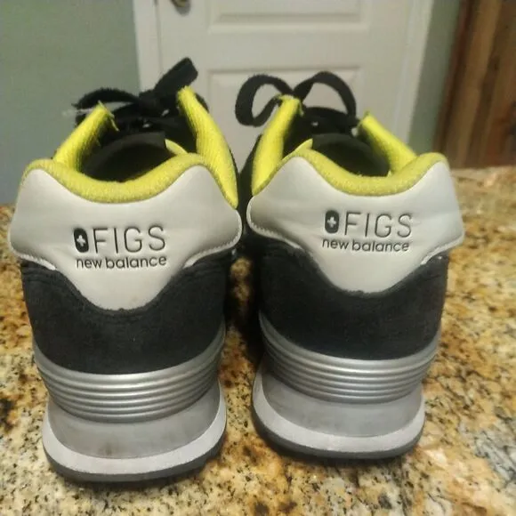 Rare New balance Classic Figs WL574FIG Womens Shoes Sneakers Size 9.5