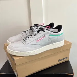 Reebok Classic Club C 85 RAD size 14