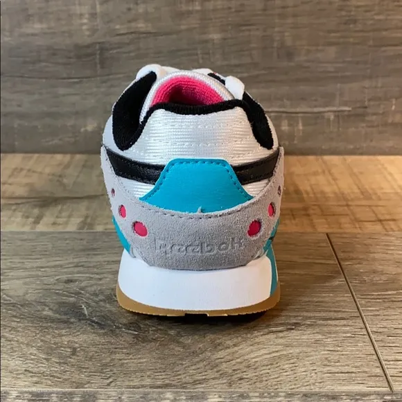 Reebok Classic Leather ATI 90s Shoes
