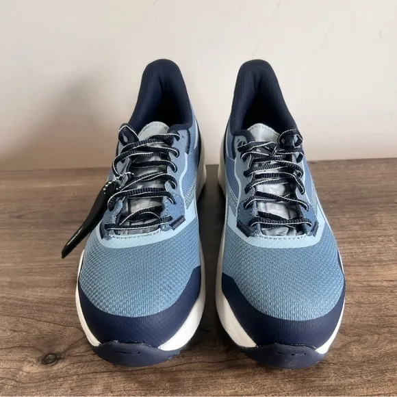 REEBOK Floatride Energy Daily Women's Composite Toe Shoe Size 7.5 Wide #B1220A