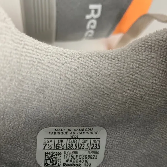 Reebok Women’s Harman Work Gray Safety Shoes Size 7.5 Toe Protective Shoes