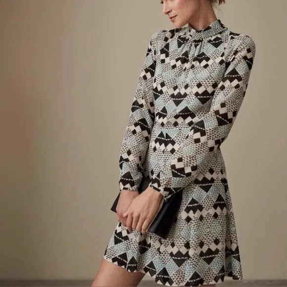 REISS Ardelle Geo Heart Mini Dress Long Sleeve Size 6
