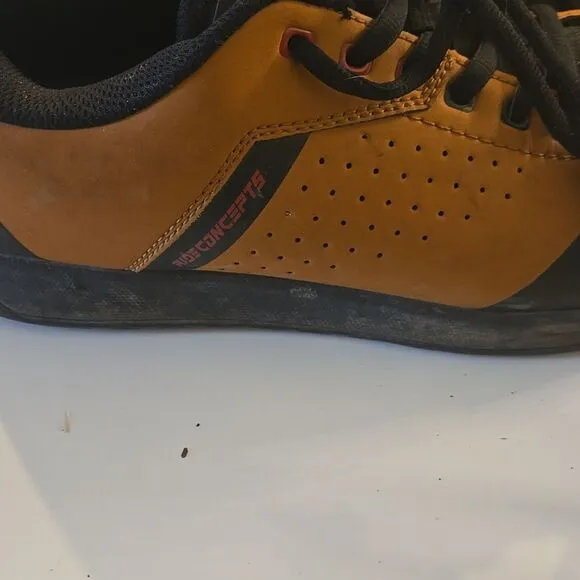 Ride concepts  Athletic bicycle Shoes with Breathable Design