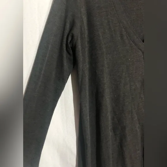 Riller &amp; Fount Emma Sweater Dress Sz 1 -S Stretch USA Deep Plunge Neck Modern
