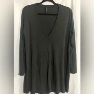 Riller &amp; Fount Emma Sweater Dress Sz 1 -S Stretch USA Deep Plunge Neck Modern